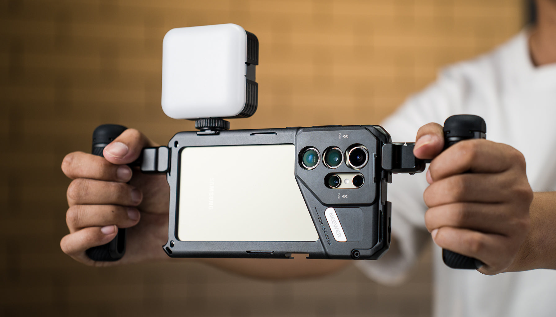 スマホリグ＆ケージ – NEEWER.JP