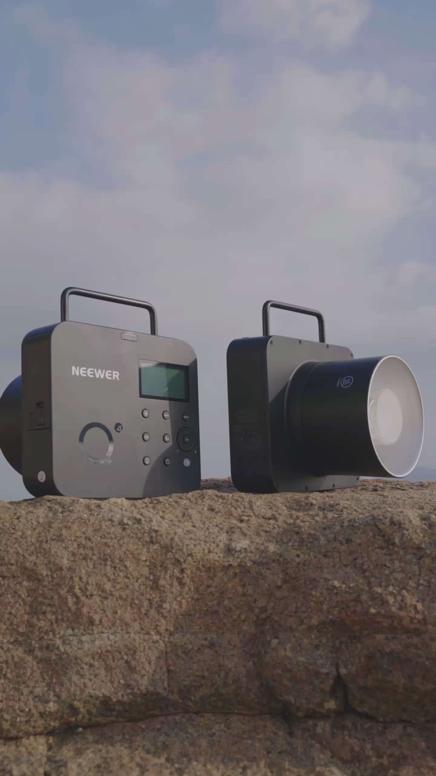 NEEWER 新版 Q4 400Ws 2.4G TTL スタジオストロボ – NEEWER.JP